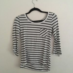 Black and white stripes long sleeve shirt